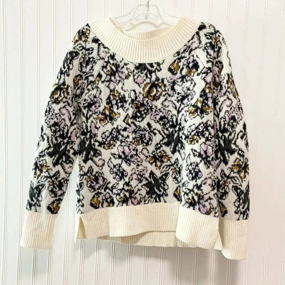 Ann Taylor LOFT Size S  Painterly Floral Sweater New! - Picture 4 of 7